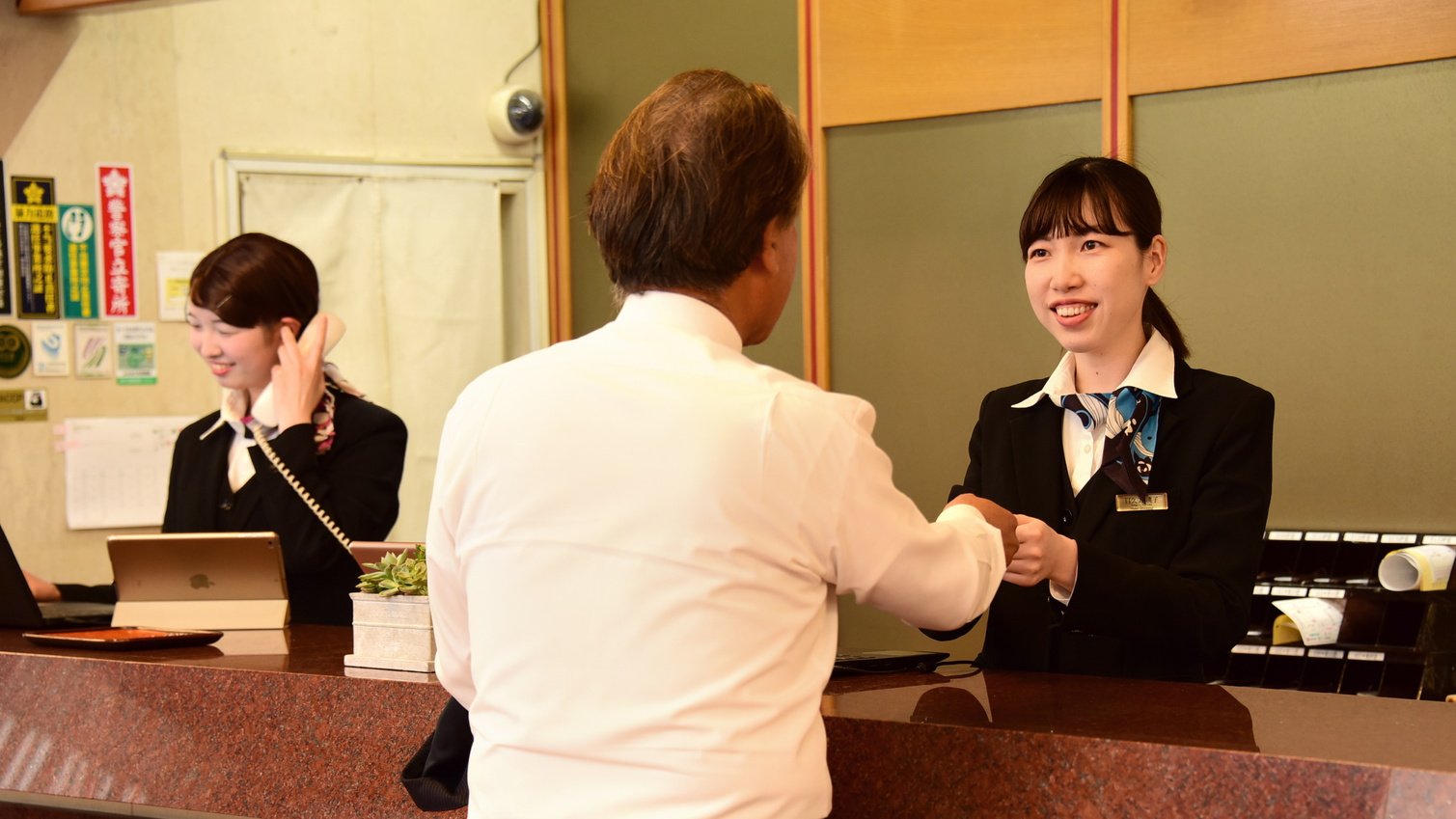 【お布団自分で敷いて☆格安素泊まりプラン】チェックイン24時までOK！☆