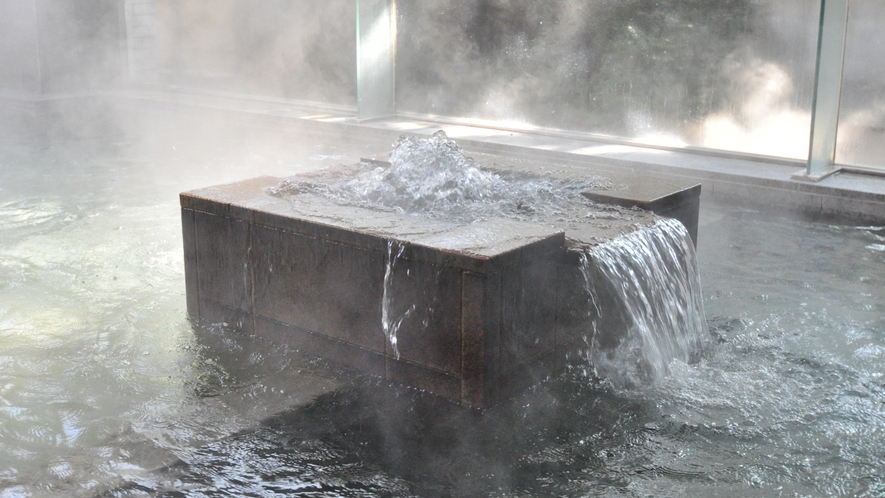 【白鷺湯】源泉掛け流しの温泉です