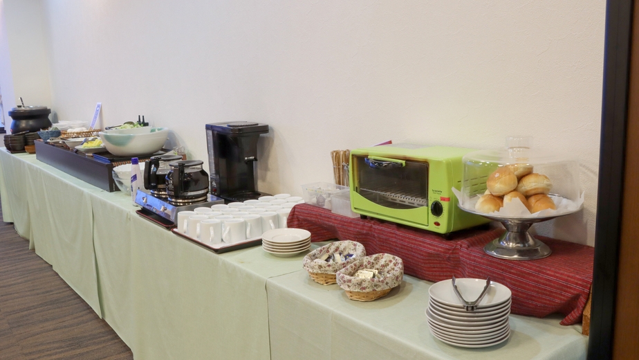 〜プレミアム季節の地酒飲み放題〜【2食付】郷土料理と馬刺し付きの贅沢プラン※20歳以上限定！