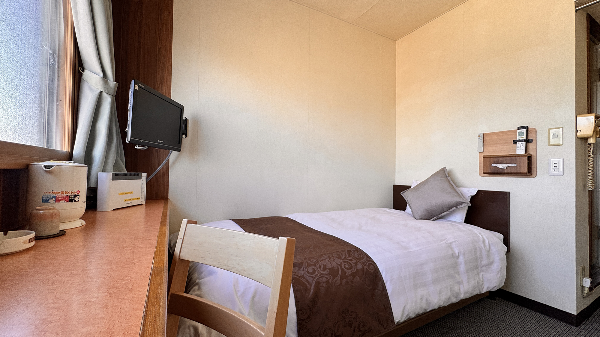 【客室】喫煙シングル