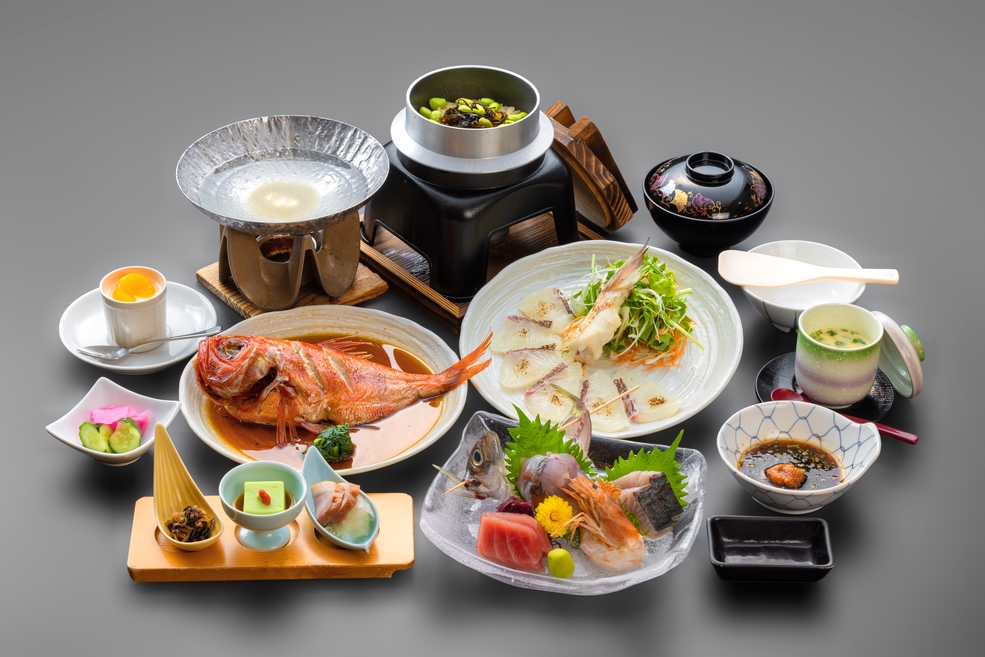 8/25〜【平日限定☆連泊がお得】オーシャンビューのお部屋で麻雀　２食付き【夕なぎ】【夕食18時】