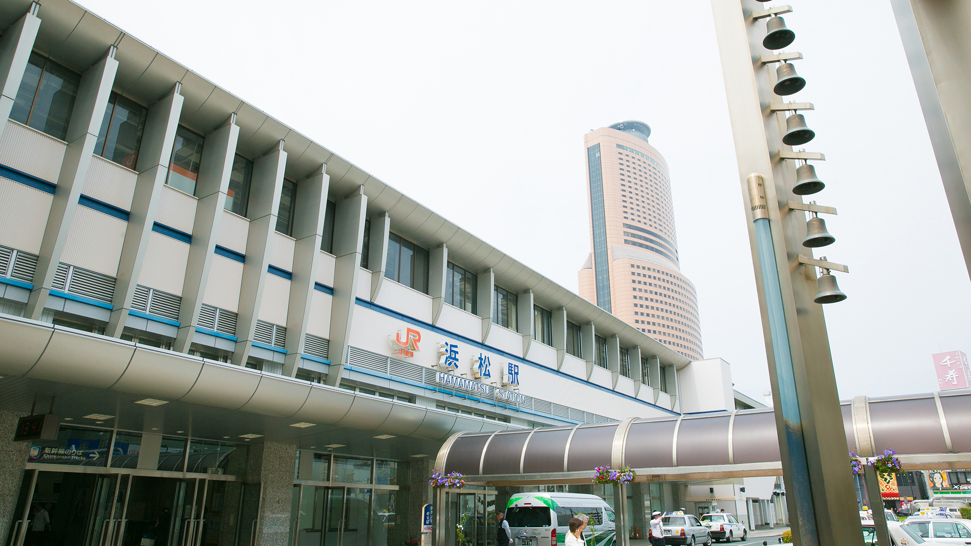ＪＲ浜松駅まで車で５分、徒歩15分！