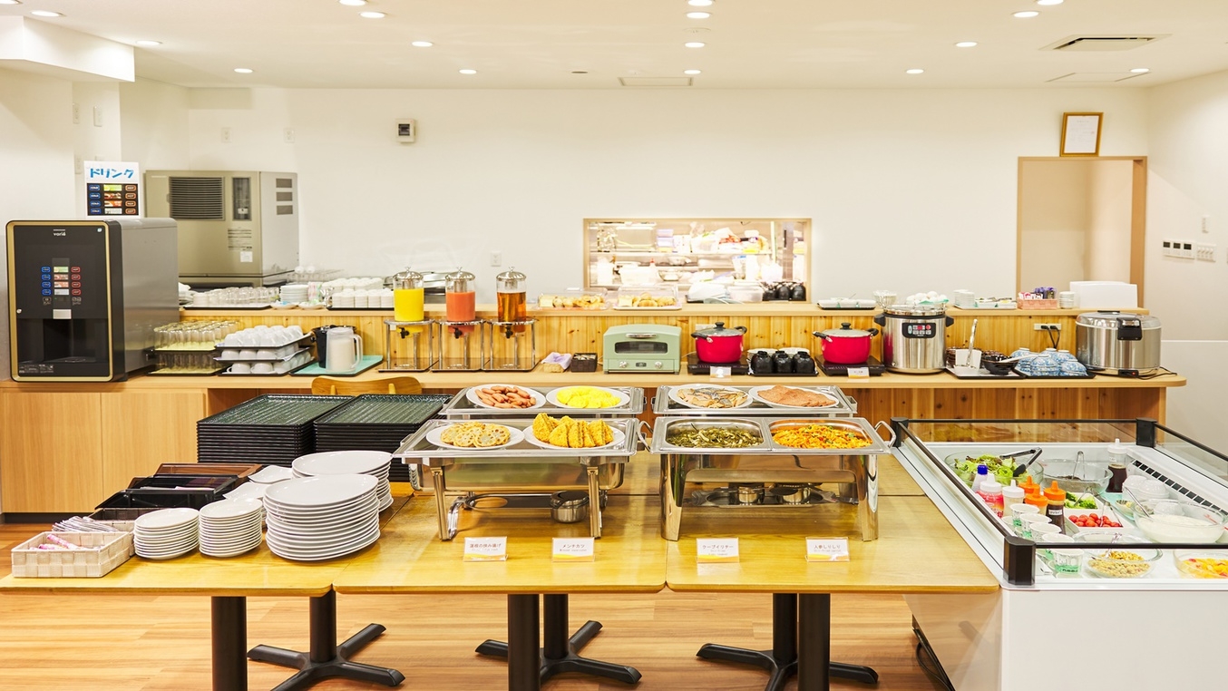 【楽天スーパーSALE】ゆるり那覇旅♪朝ごはん、ちゃんぷるー料理は日替わり★彡【朝食付き】