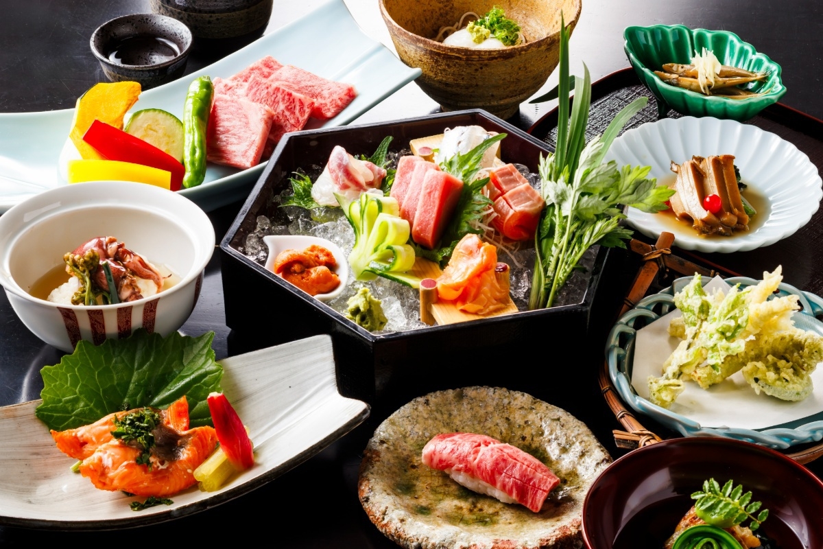 夕べをもっと特別に、特選会席2食付きプラン[至味コース]