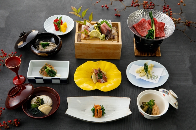 [1泊2食]北近江豊臣博覧会記念！湖北の旅で歴史の探訪プラン【豊臣博覧会共通券+賤ヶ岳リフト券付き】