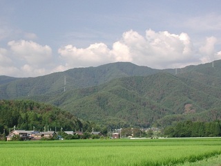 己高山