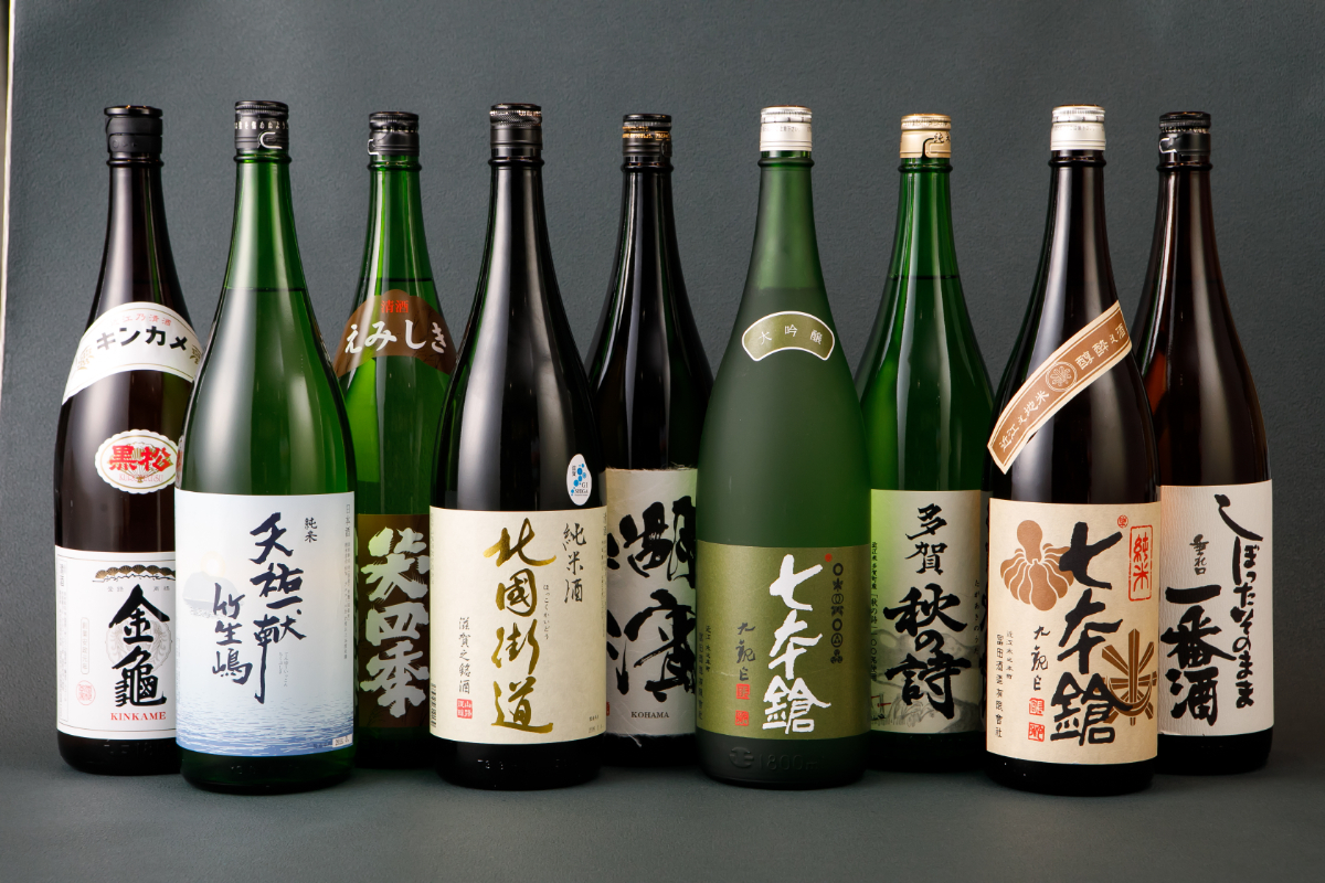 地場の日本酒、ワイン、クラフトビールなどをBAR「IPPUKU」にてご用意しております。
