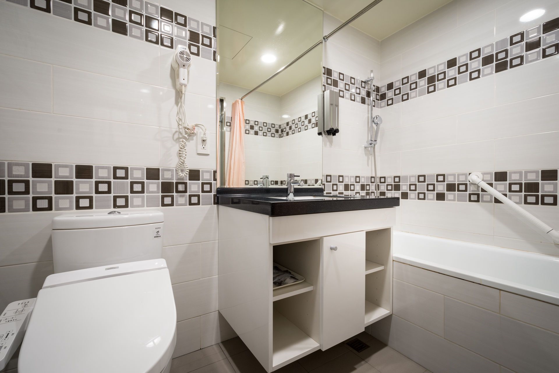 ビジネスツイン