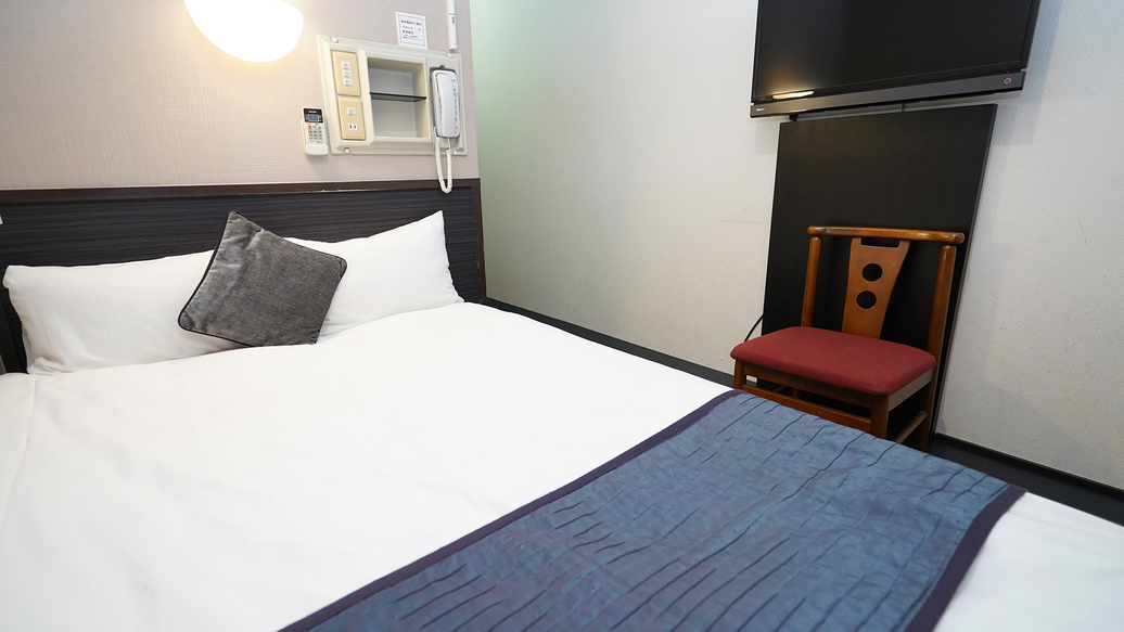 セミダブルルーム【ベッド幅125cm1台】