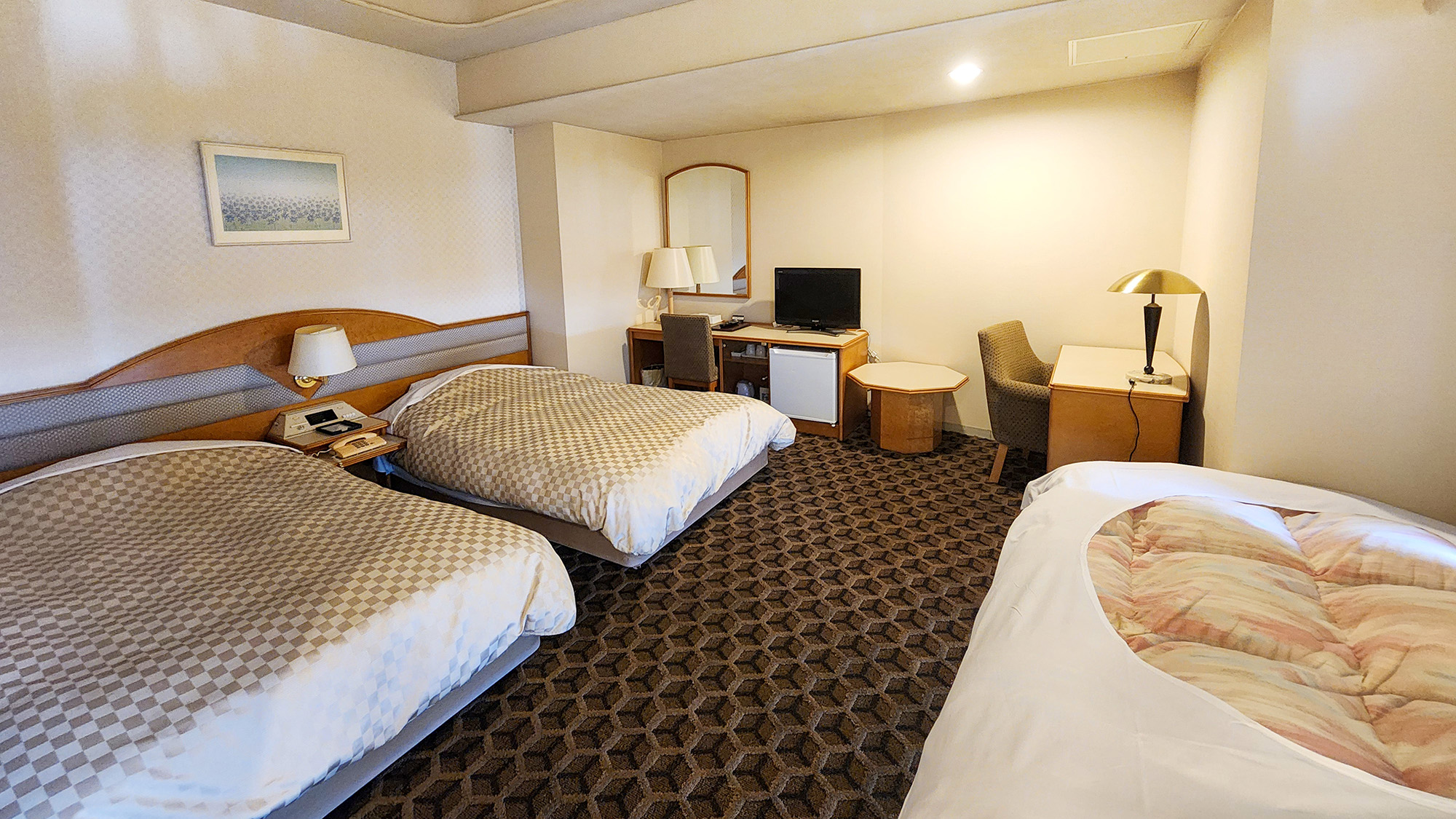 デラックスツイン