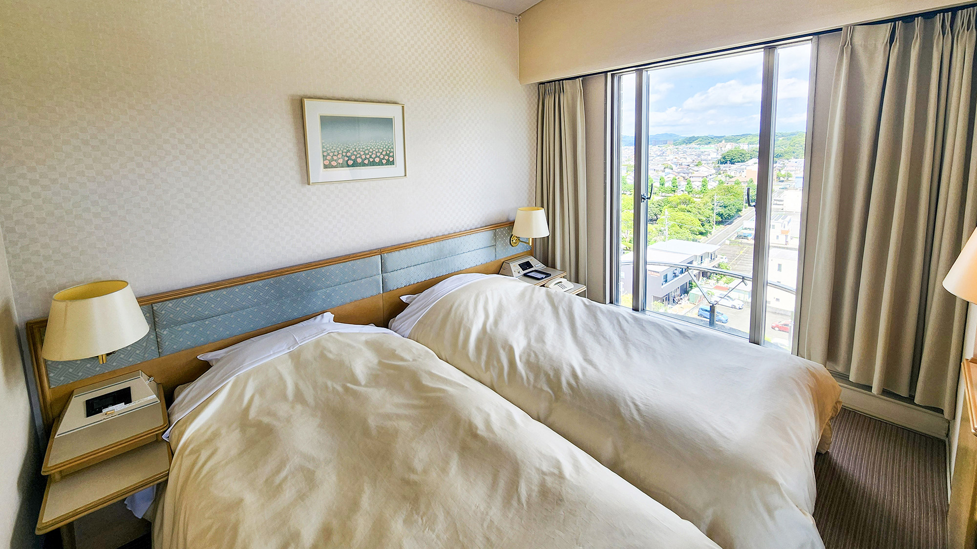 ハリウッドツイン