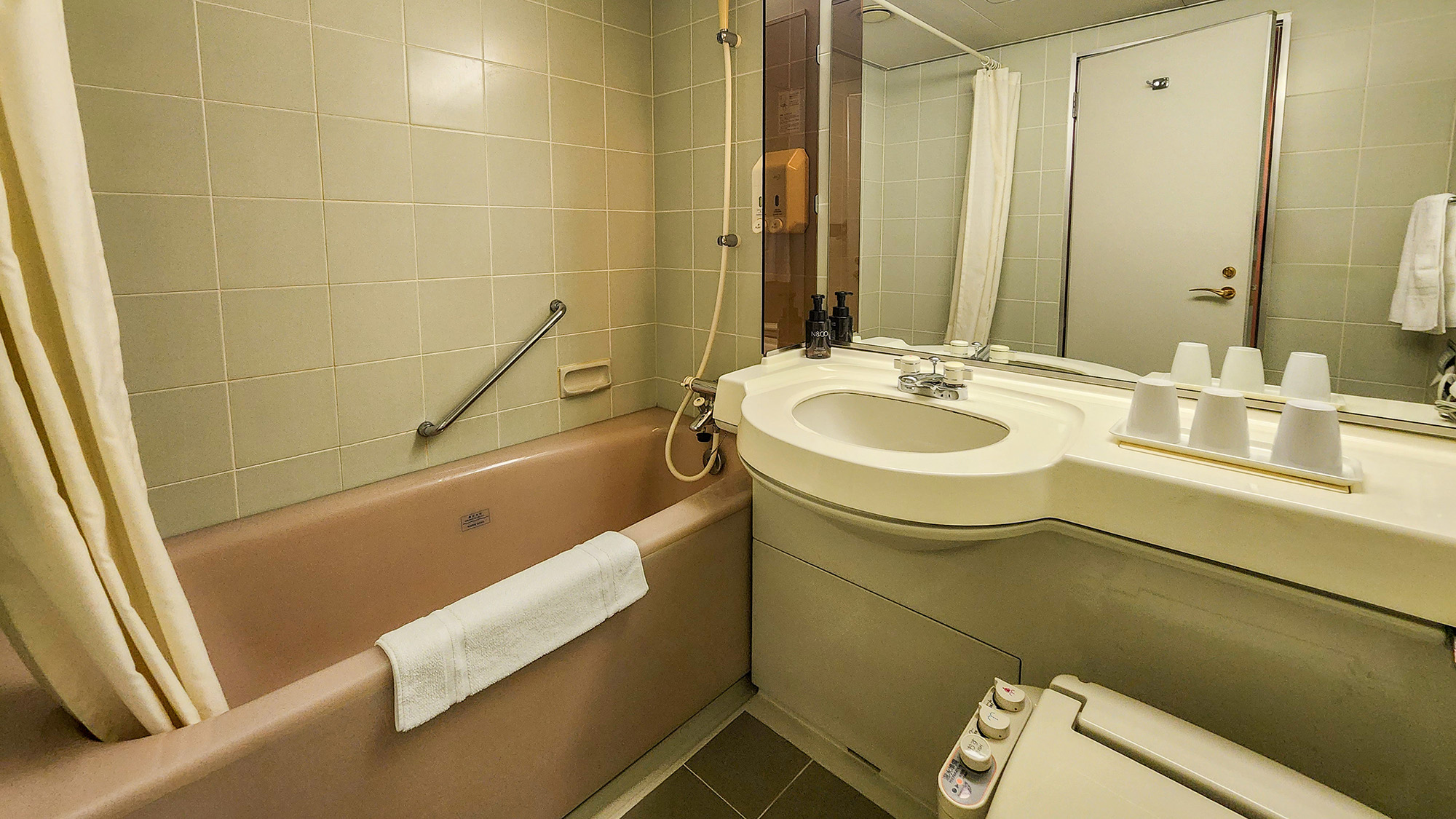 デラックスツインUB