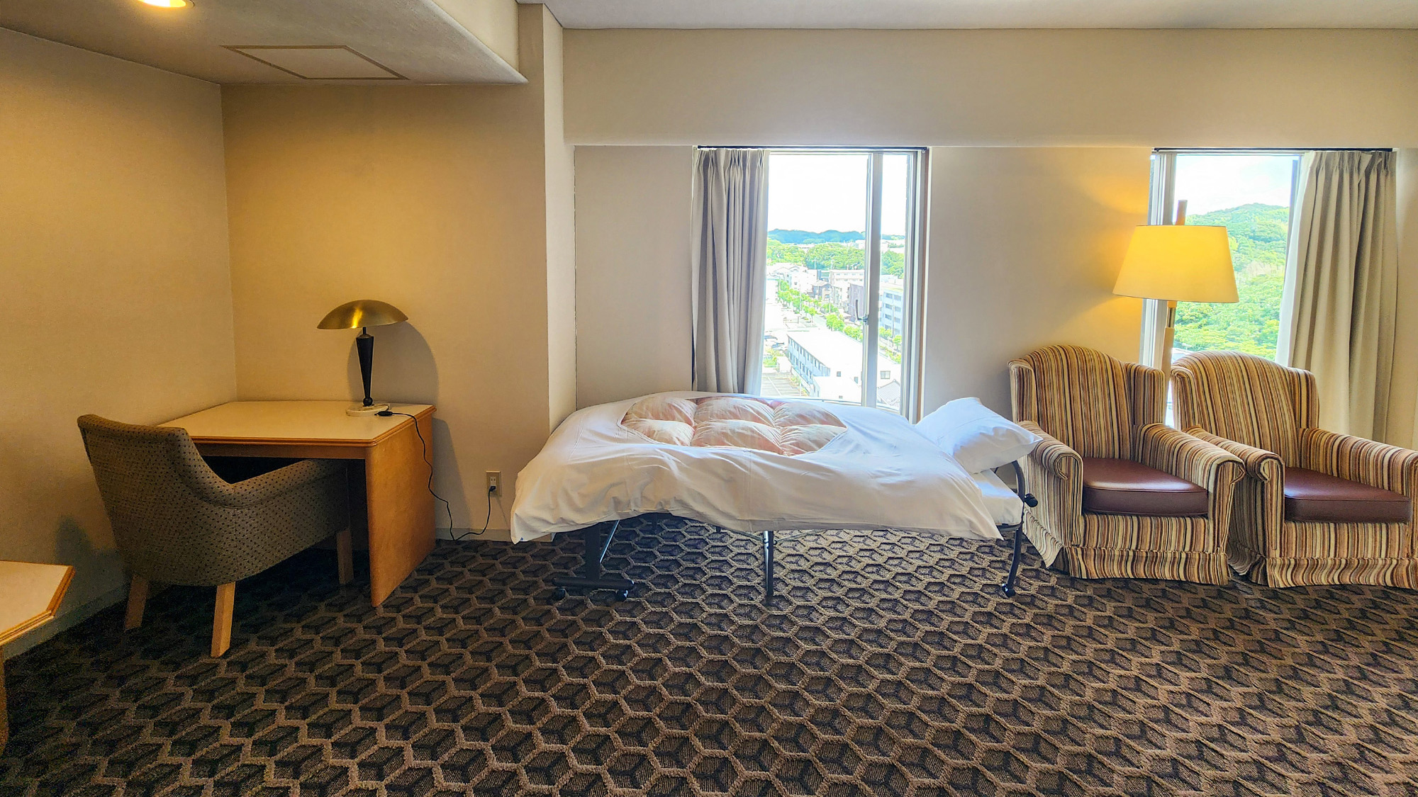 デラックスツイン