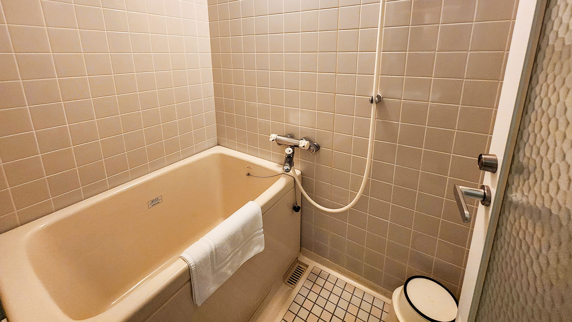 和室ソファー付　バス洗い場