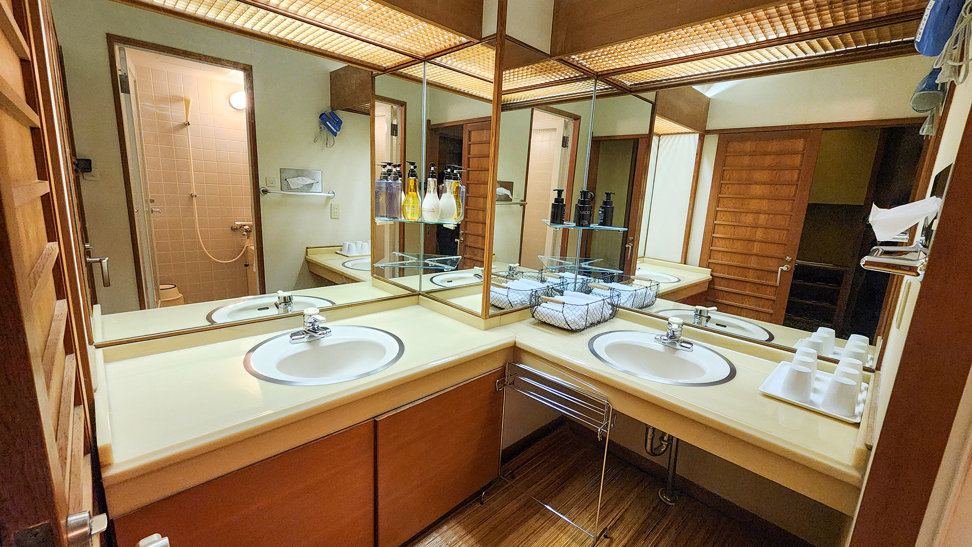 和室ソファー付　洗面台