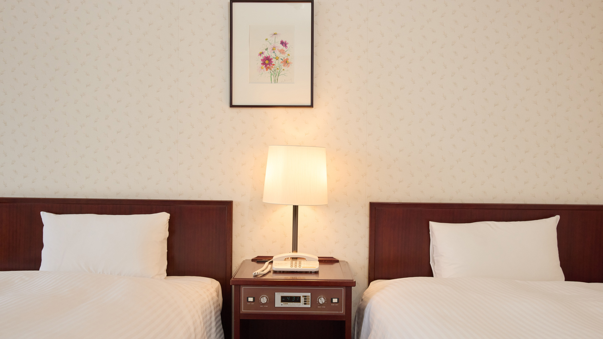 クラシックツイン和洋室マウンテンビュー ユニットバス36平米