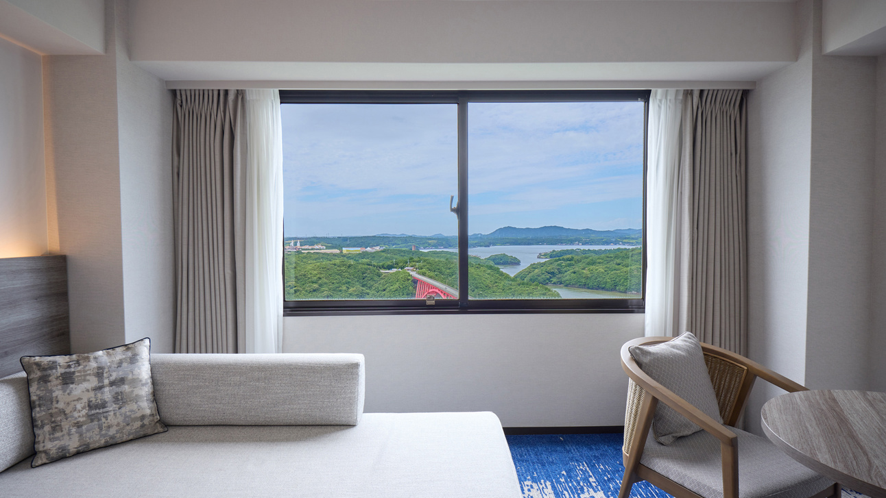 スーペリアツイン　オーシャンビュー　ユニットバス　33平米