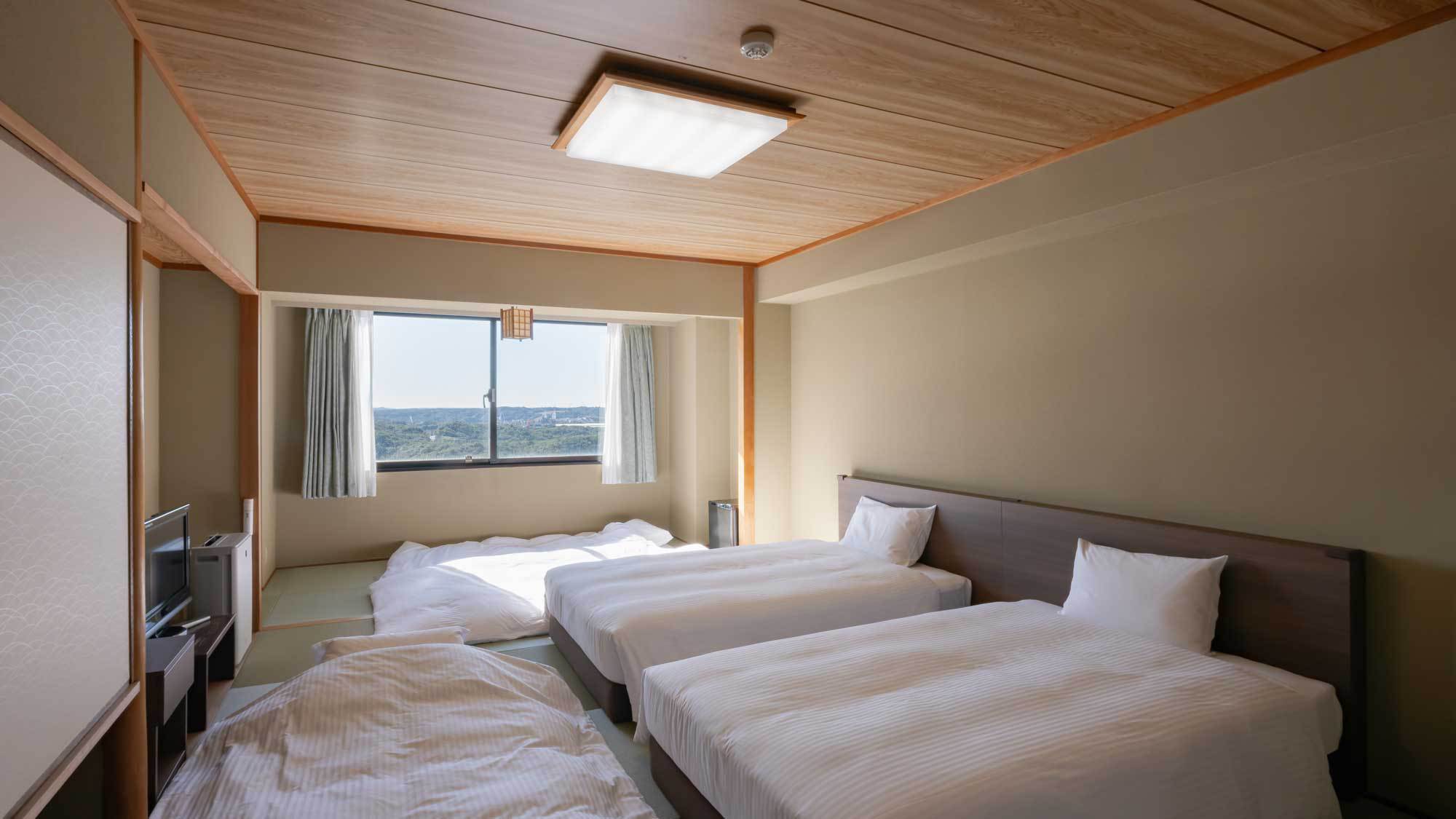 和モダンファミリールーム ベッド2台+布団 布団敷きセルフサービス UB 36平米