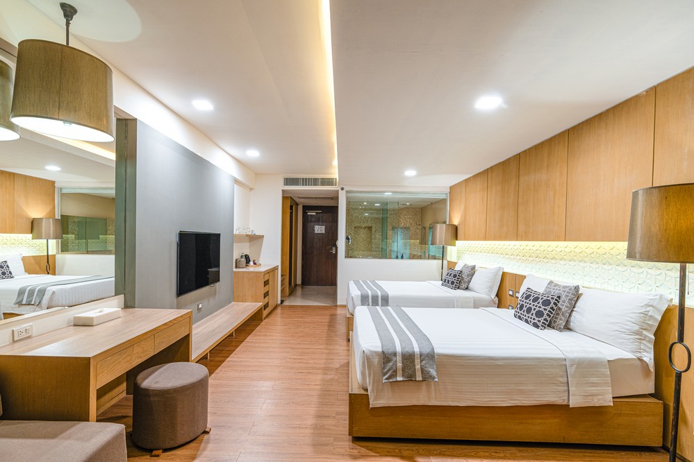 サンセット デラックス プールビュー