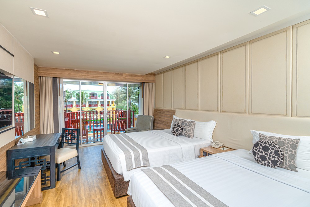 デラックス プールビュー