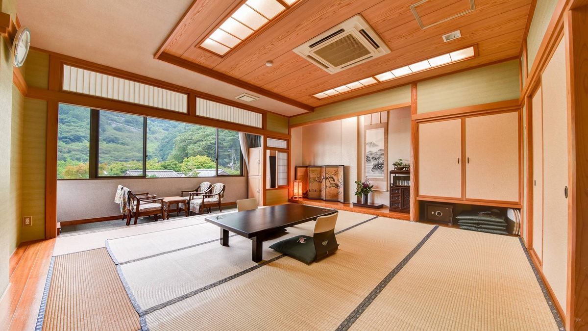 浦山山荘の本館客室の一例