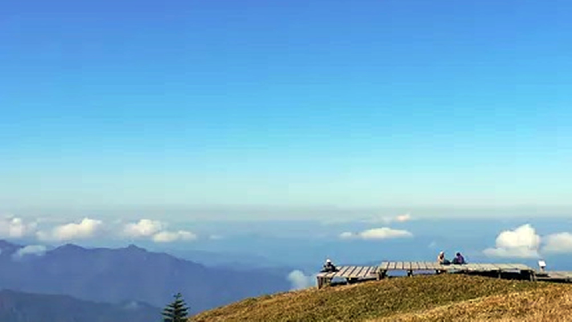 *【剣山/景色】空気が澄んでおり、登った人にしか見ることのできない絶景です！