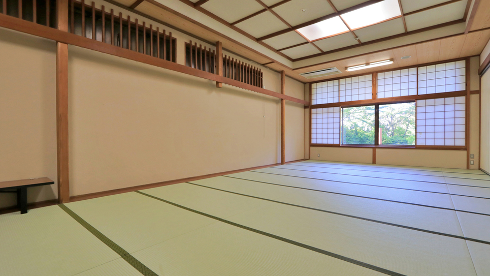■訳あり■団体部屋(4名〜）※宴会場利用、バス・トイレなし