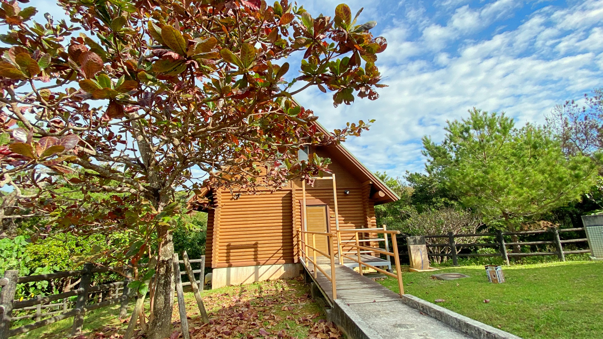 *【部屋一例（B棟）】最大6名様までご利用できます！スロープ付きなので車いすやベビーカーも楽ちんです