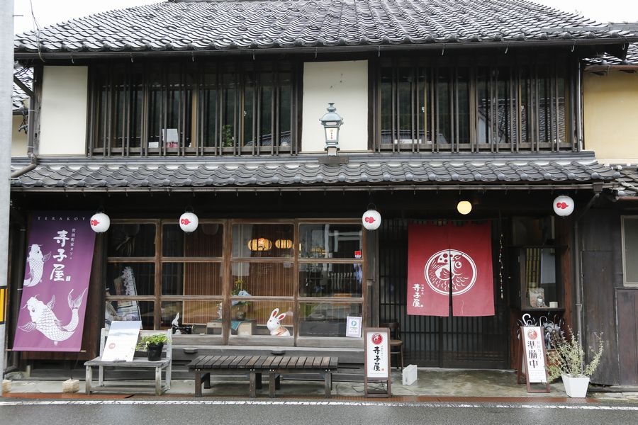 竹田城の麓で日帰ランチ♪お座敷町屋カフェで但馬牛すき焼きｘ焼きガニ★組数限定