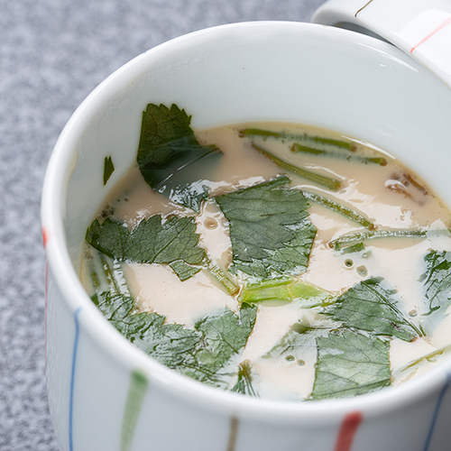 *【茶碗蒸し】ふわふわな食感にダシの風味が優しく口の中で広がります