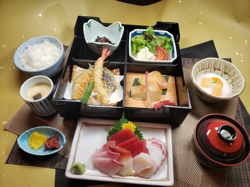 ≪夕食付プラン≫☆1泊夕食付プラン☆夕食は人気のじゃぽにか御膳付き☆5F和食処じゃぽにか