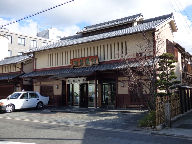 阿闍梨餅本店　満月さん　お土産はやっぱりここ