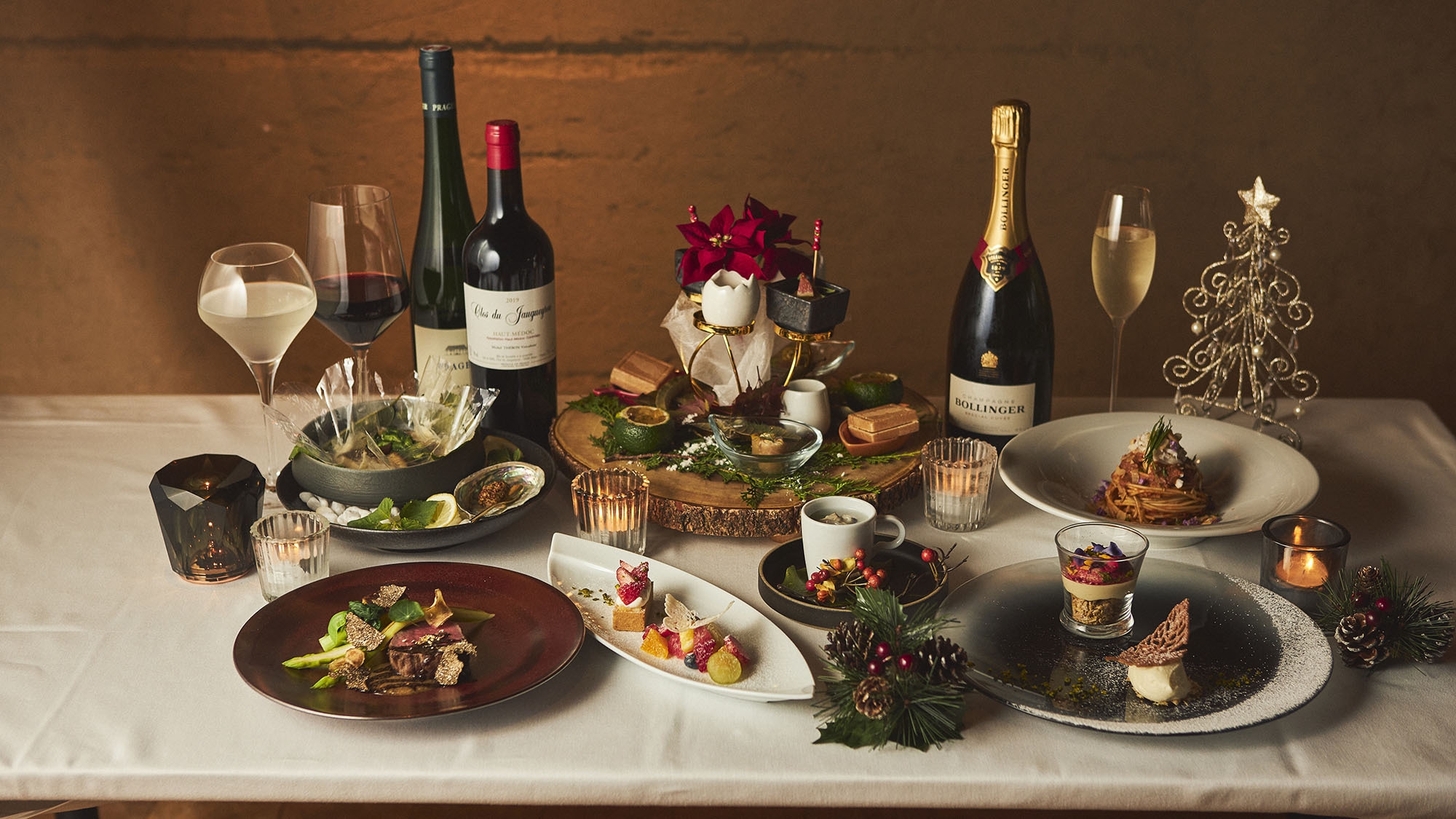 【Xmas2023】乾杯シャンパーニュ付！大人の隠れ家ホテルでクリスマスディナーコースを堪能