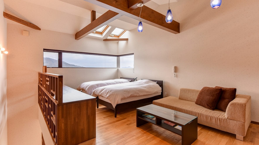 *［千貫／2層式メゾネット客室一例］2階・リビングと一体化したベッドルーム