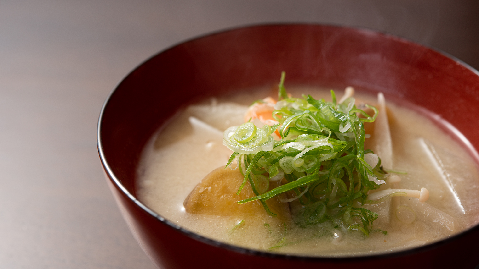 *［朝食一例］お味噌汁