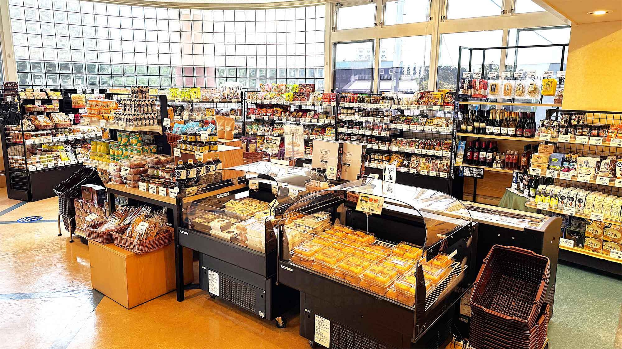 【12月31日限定】ご夫婦＆ファミリーで！ご夕食は特別会席膳に舌鼓♪（夕朝食付）