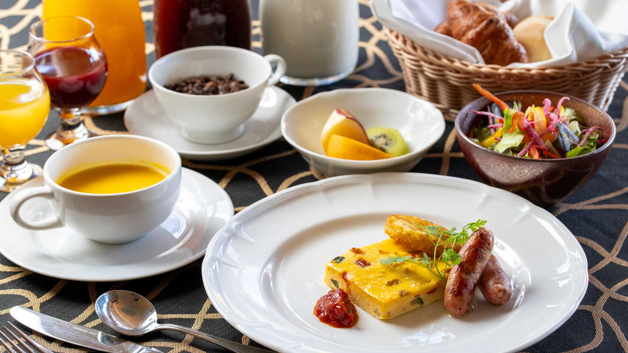 【強羅　風の音（かぜのね）】朝食