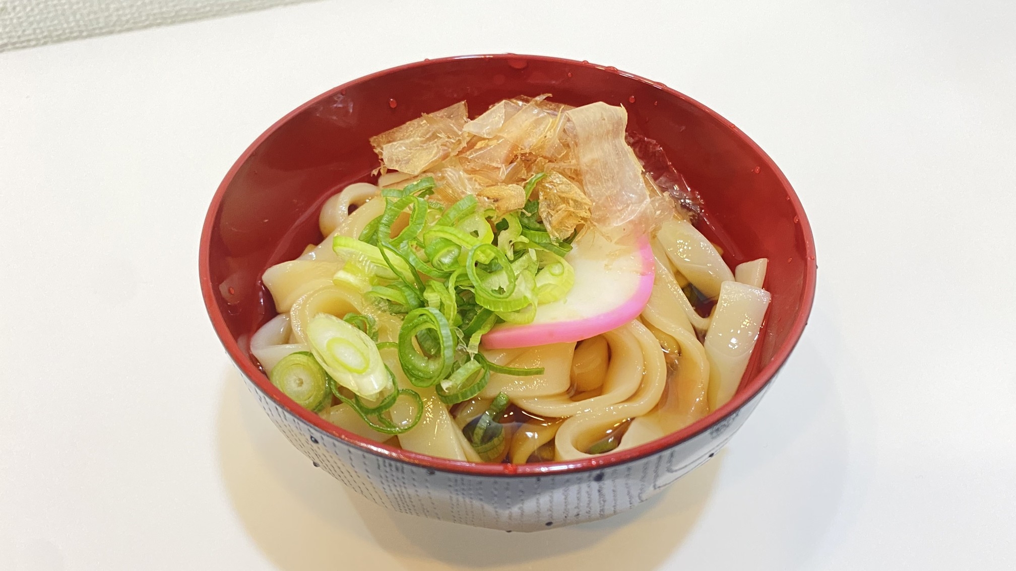 【エアコン使用不可】【訳ありプラン】☆朝食付き☆Wi-Fi利用可能 ♪