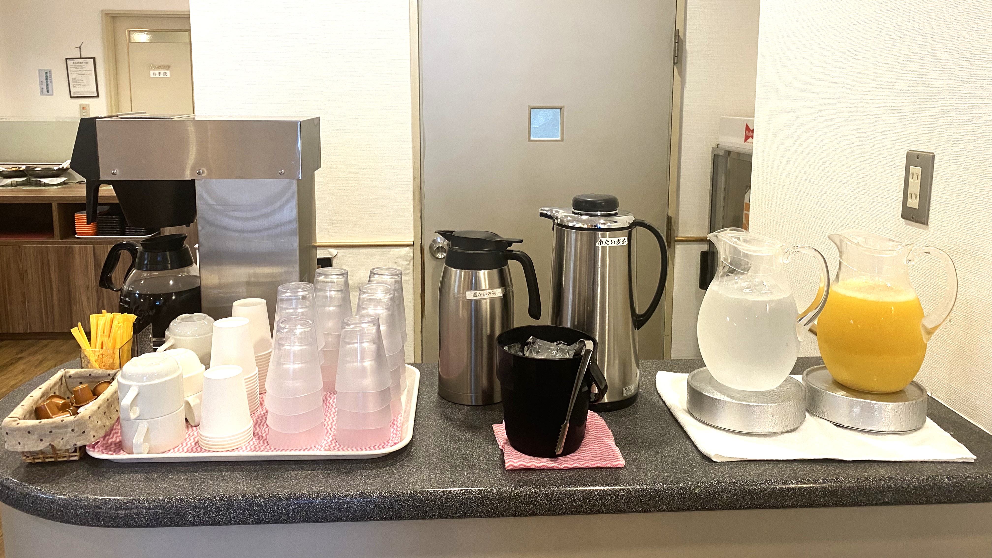 【朝食】ドリンクコーナー