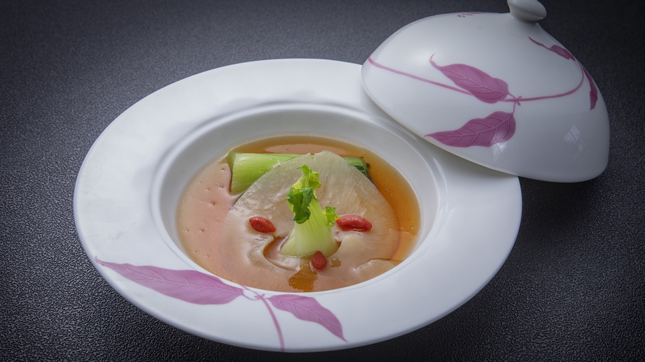 ■松島旬の贅−極−■【鮑ステーキ×気仙沼産フカヒレ姿煮】三陸の二大美味を味わう極上の美食旅