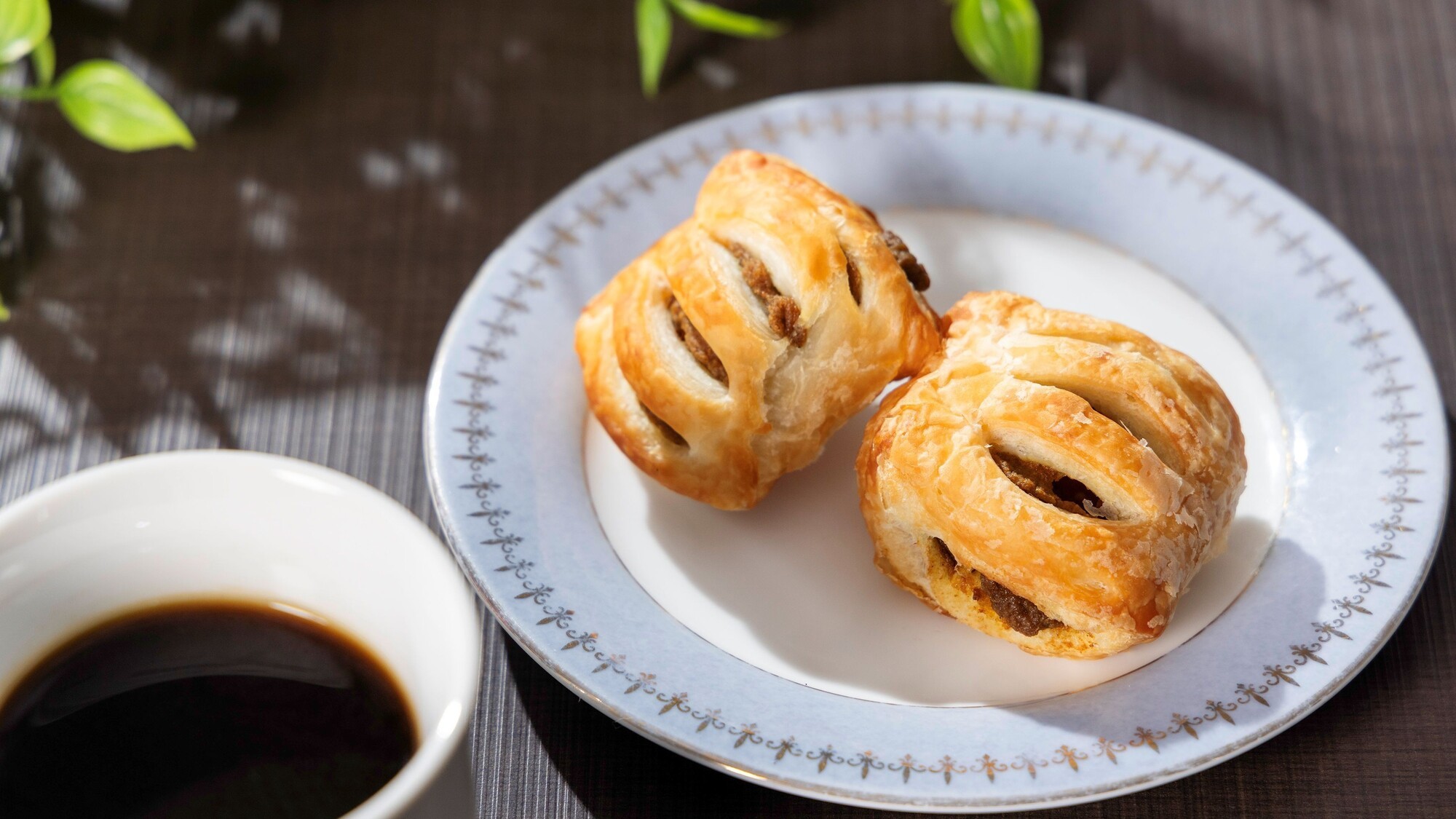 【無料軽朝食】デニッシュカレー
