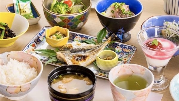 ★ペット同宿【極上季節の会席プラン】贅沢三昧！旬の鮮魚と福岡県産牛に舌鼓