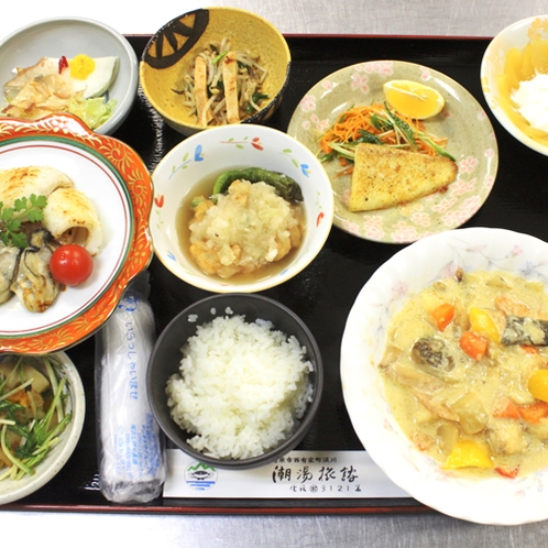 【ある日の夕食】管理栄養士の女将が作る日替わり料理