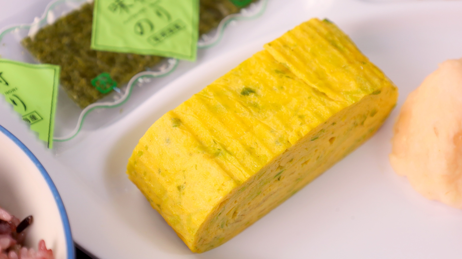 【１人旅・朝食付】一日の始まりを楽しんだら、朝の静かな竹富島へ。