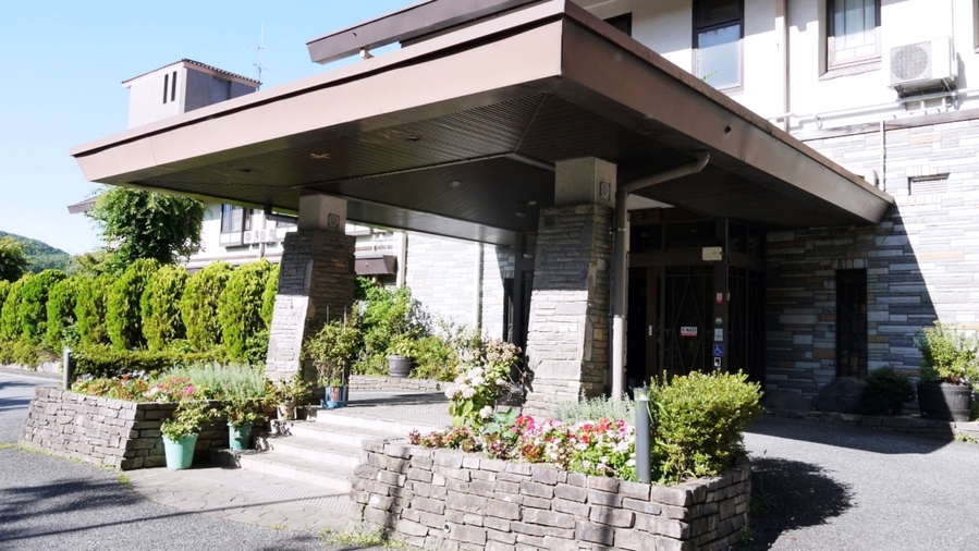 【6月平日限定】1日2組★人気No.1「篠山会席」が1，000円OFF！初夏の丹波篠山をお得に満喫
