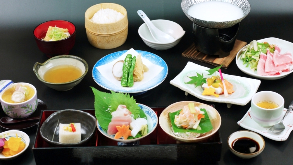 【シニアプラン】62歳以上のお客様限定！特別価格★ご夕食はボリューム控えめの会席料理です