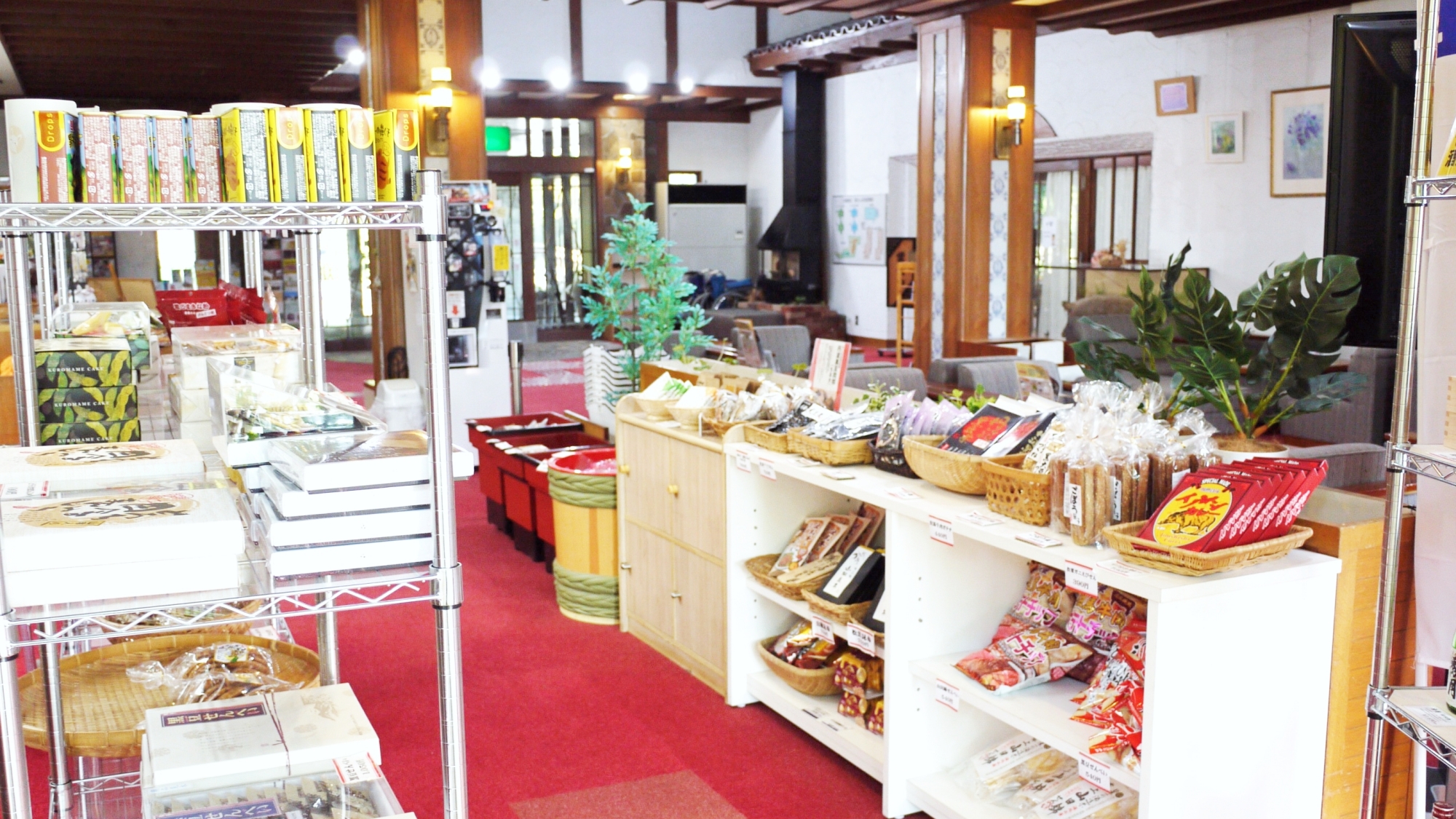 *【売店】ロビーにある売店です。お土産などもご購入いただけます。