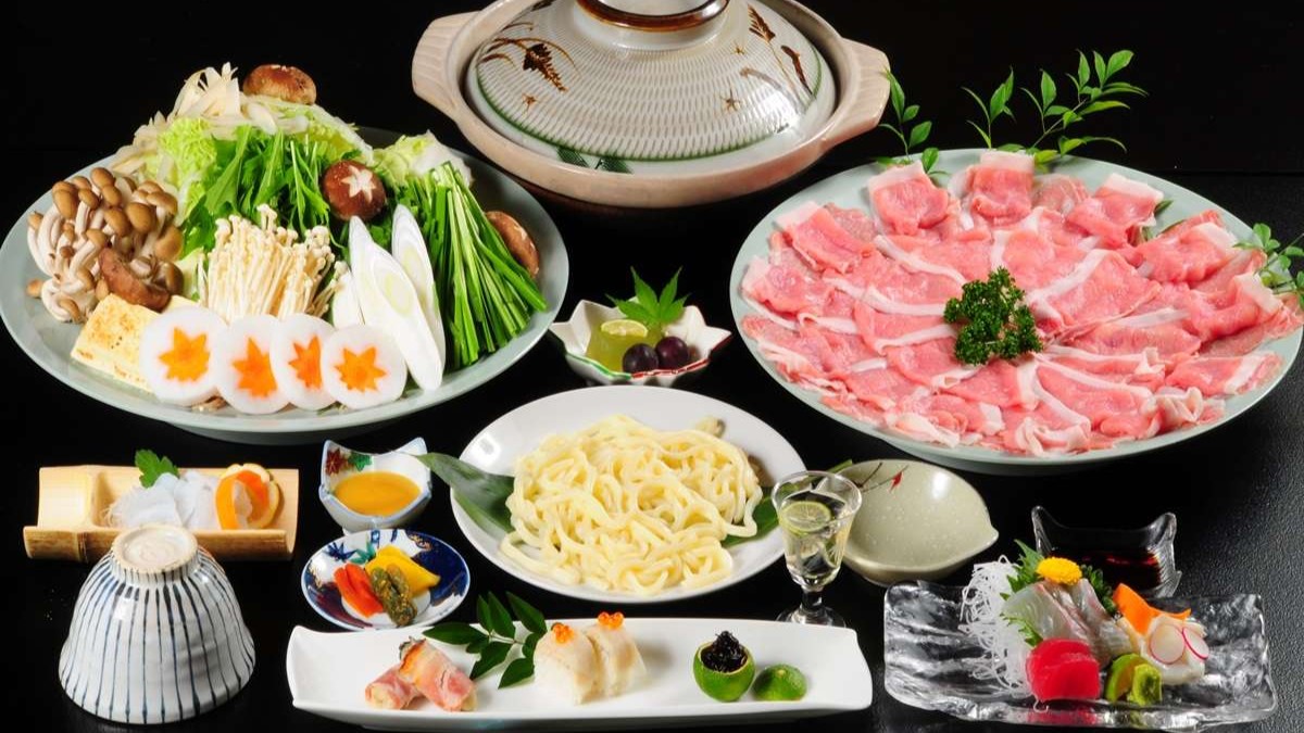 ■阿波とん豚と阿波尾鶏鍋会席