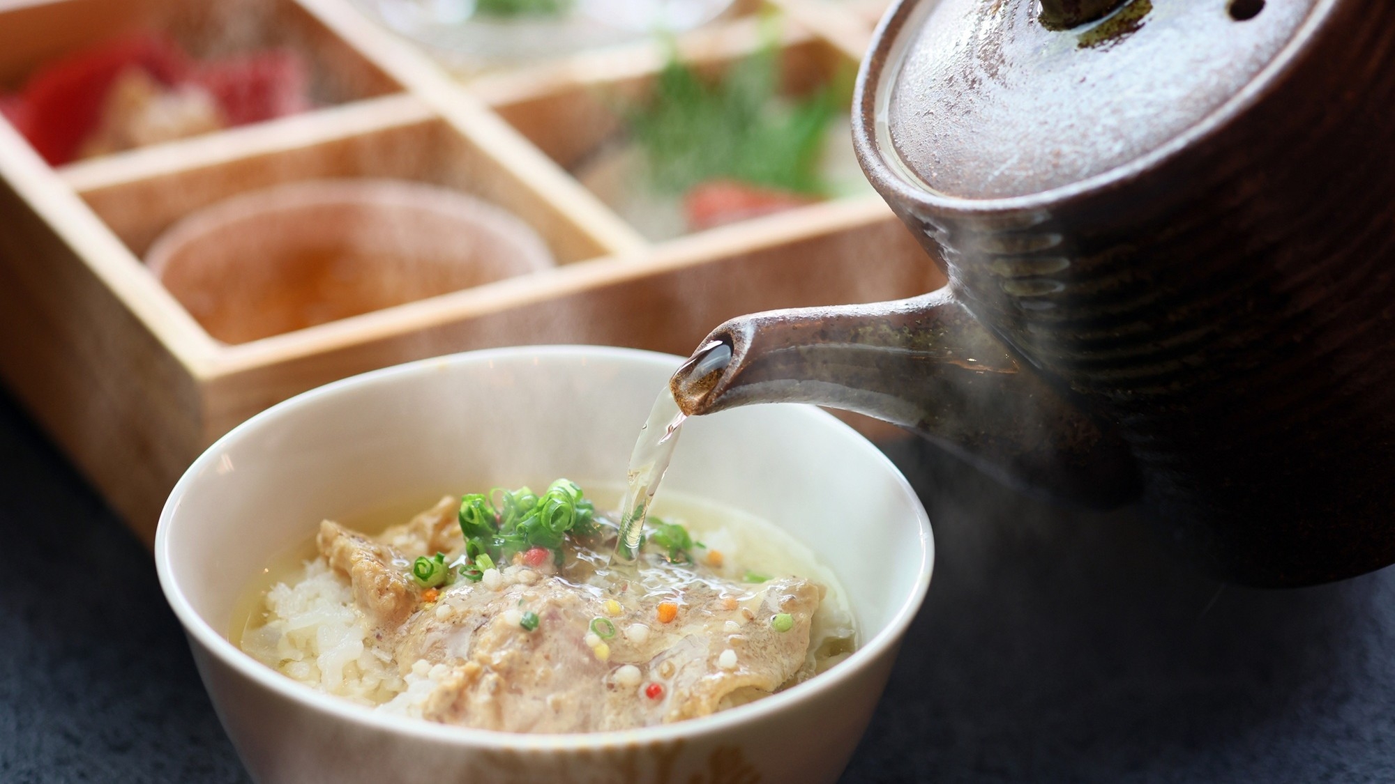 【朝食付】特製出汁の「鯛茶漬け」＆こだわりカレーも！体に優しい朝食膳で一日をスタート＜夕食なし＞