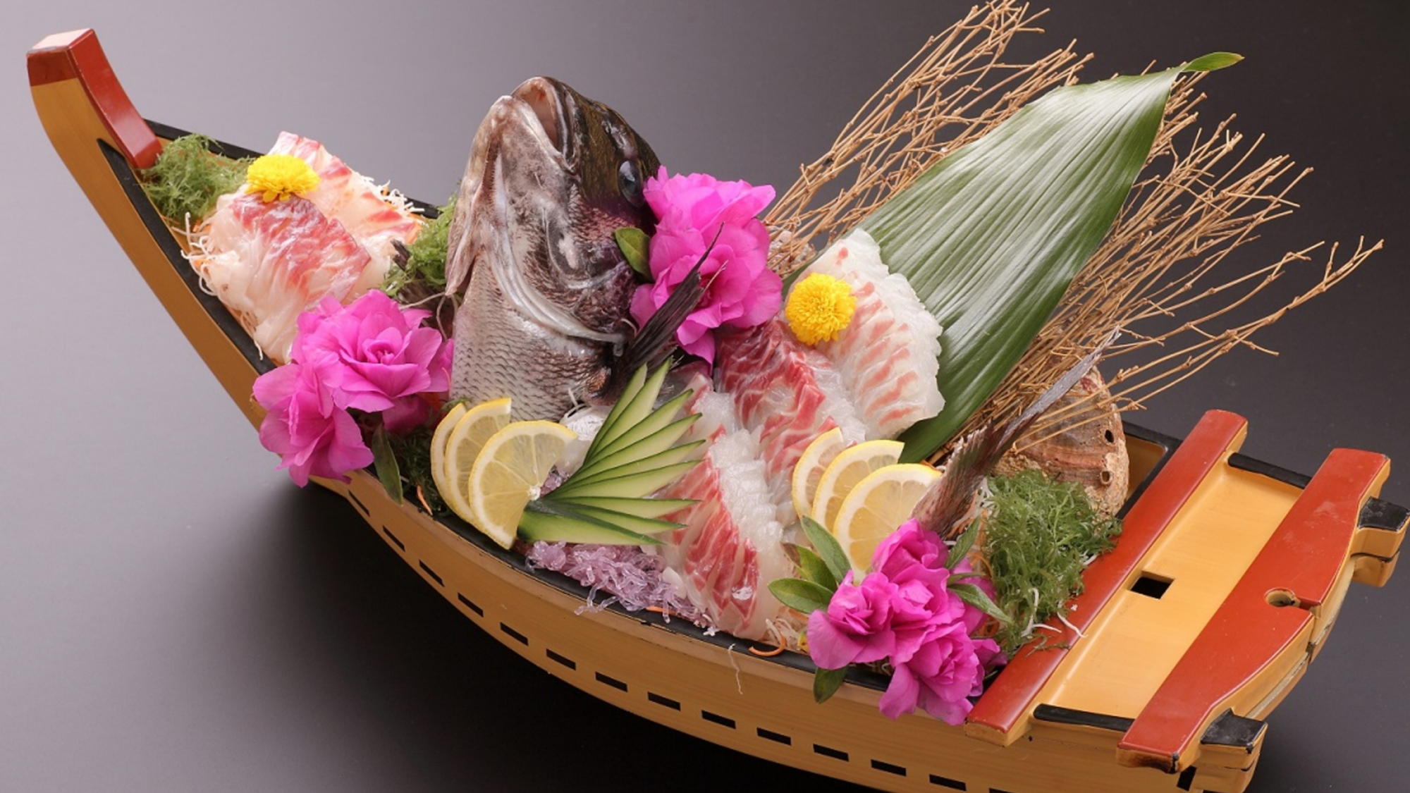 天草天然鯛のお造り（要予約）